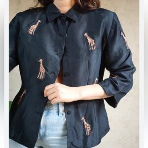 Silkland 100% Silk Giraffe Print Button-Down Blouse Size 6 LIKE NEW
